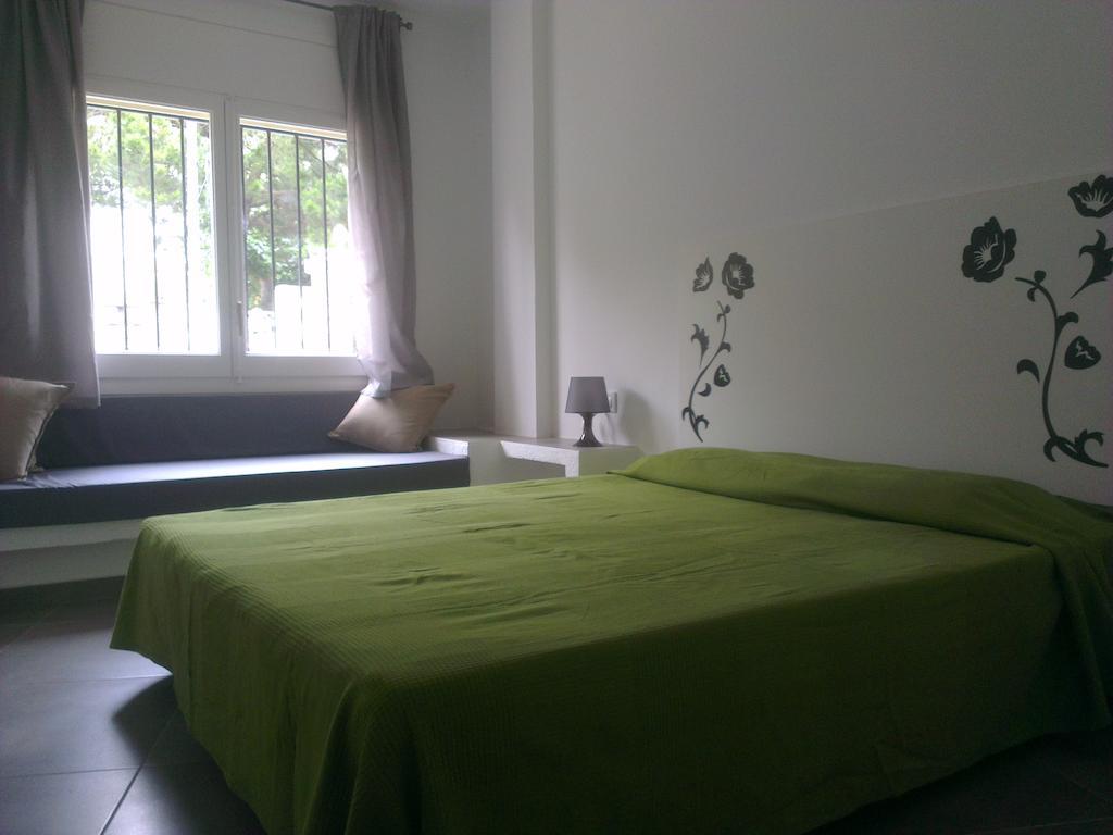 Apartaments La Riera ロザス エクステリア 写真