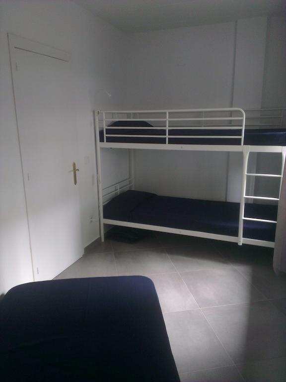 Apartaments La Riera ロザス エクステリア 写真